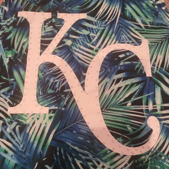 Pink Victoria's Secret KC tank - Picture 2 of 2